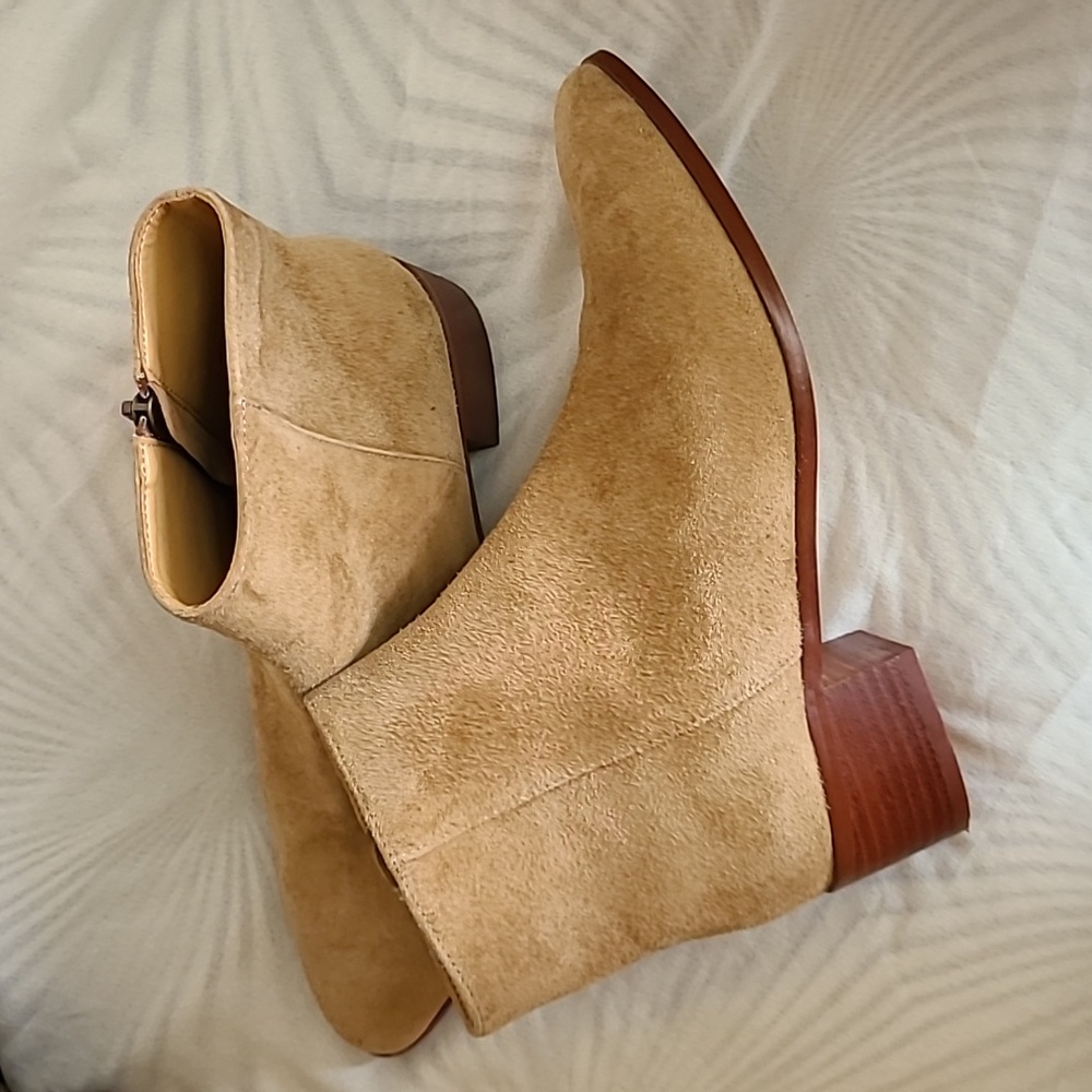 J.CREW SUEDE ANKLE BOOTS SIZE 6
